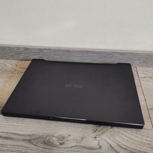 Asus Studiobook Pro w500g5t használt notebook - Image 5