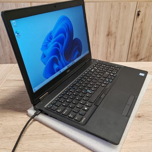 Dell Latitude 5580 használt notebook - Image 2