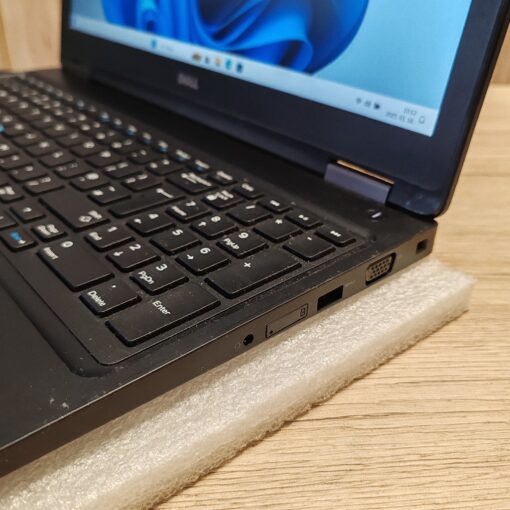 Dell Latitude 5580 használt notebook - Image 4